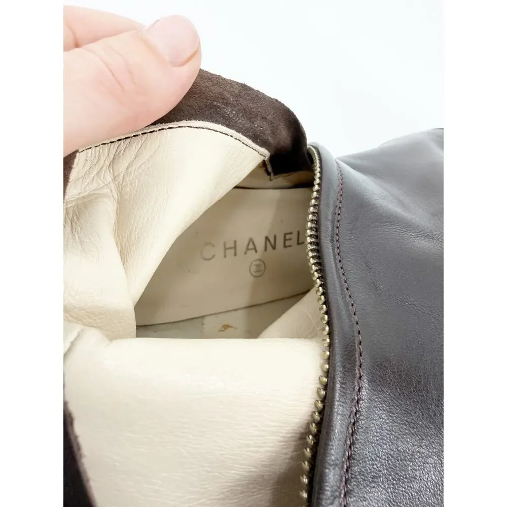 Chanel Vintage Brown Leather CC Cap Toe Silver Heel Riding Boots Size 40 EU 9.5